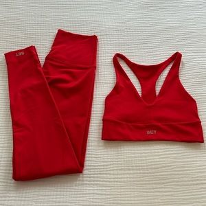SET Active Red Leggings